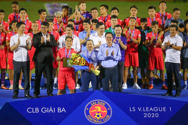 16 cầu thủ chia tay Sài Gòn FC: &quot;Đội đứng thứ ba, mà như xuống hạng&quot; - Ảnh 2.