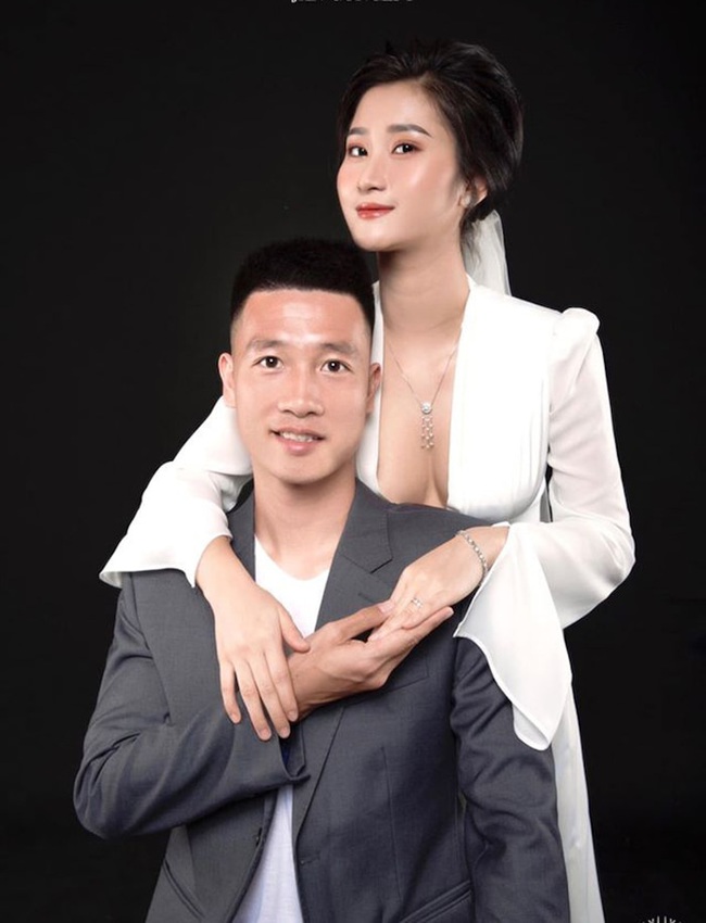 Hotgirl Thùy Dương bức xúc vì tuyển thủ Huy Hùng bị nói xấu - Ảnh 4.