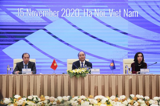 Thủ tướng Nguyễn Xuân Phúc nói về kết quả bầu cử tổng thống Mỹ - Ảnh 1.