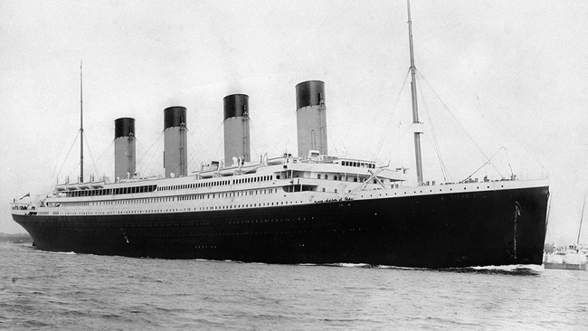 Bão Mặt trời góp phần làm đắm tàu Titanic - Ảnh 1.