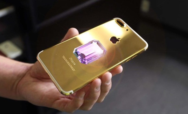 Top 10 điện thoại đắt nhất thế giới: Vertu hay iPhone mạ vàng chưa phải số 1 - Ảnh 10.