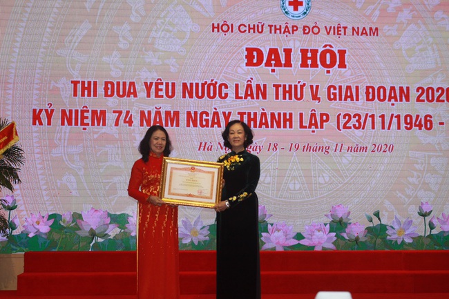 Hội Chữ thập đỏ Việt Nam:  Vận động hơn 20 nghìn tỷ đồng , giúp đỡ hơn 103 triệu lượt người - Ảnh 2.