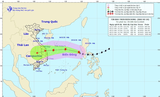 Bão Goni cách quần đảo Hoàng Sa khoảng 820km, trở thành cơn bão số 10, gió giật cấp 12 - Ảnh 1.