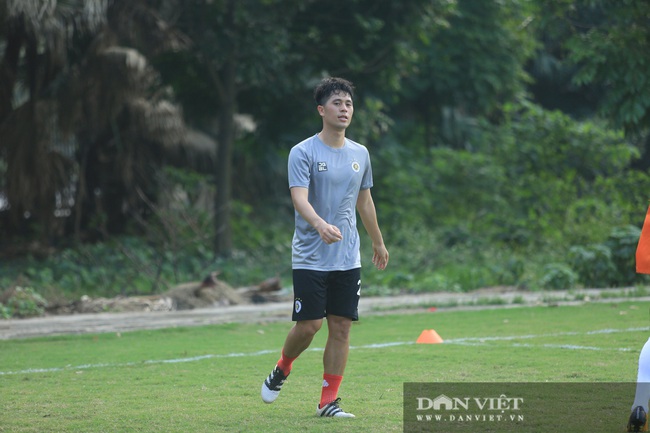 Tân binh Geovane ra mắt, Đình Trọng trở lại tập luyện cùng Hà Nội FC - Ảnh 8.