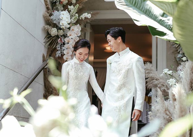 Công Phượng và Viên Minh tổ chức đám cưới ở Nghệ An.