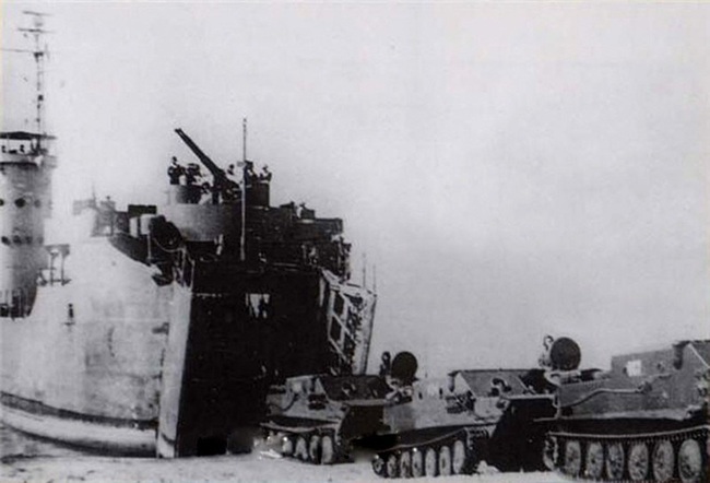 Tự hào chiến dịch đổ bộ đường biển lớn nhất Việt Nam - Ảnh 8.