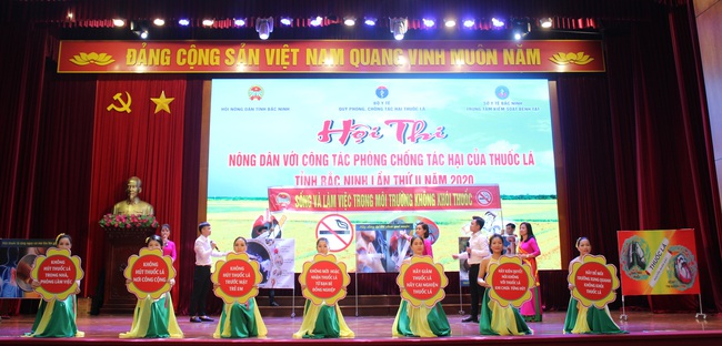 Bắc Ninh: Hơn 100 nông dân dự hội thi về phòn chống tác hại của thuốc lá - Ảnh 2.