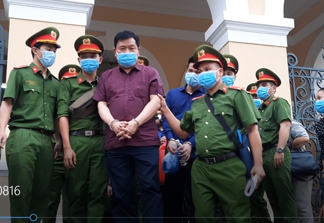 Sai phạm tại cao tốc TP.HCM - Trung Lương: Bị cáo Đinh La Thăng phản bác lại kết luận của VKSND tối cao - Ảnh 1.