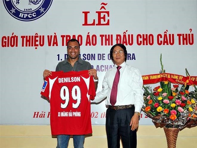 5 ngoại binh hưởng lương cao nhất lịch sử V.League: Lee Nguyễn phá kỷ lục - Ảnh 4.