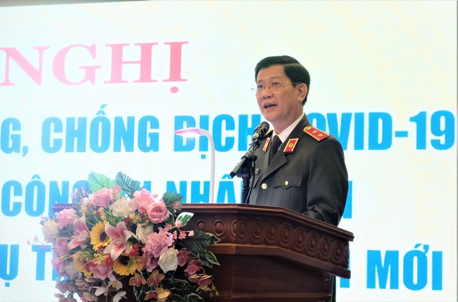 Xử lý hơn 900 đối tượng, phần lớn là người Trung Quốc nhập cảnh trái phép vào Việt Nam - Ảnh 2.