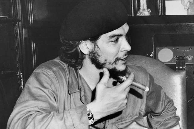 CIA có vai trò như thế nào trong vụ hành quyết Che Guevara? - Ảnh 1.