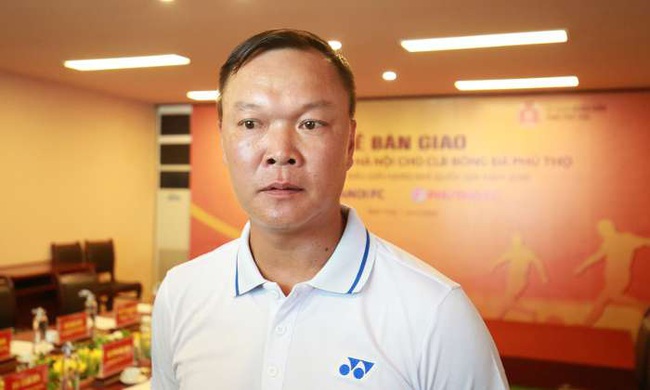 Tiết lộ lý do thực sự khiến HLV Dương Hồng Sơn phải rời CLB Phú Thọ - Ảnh 1.