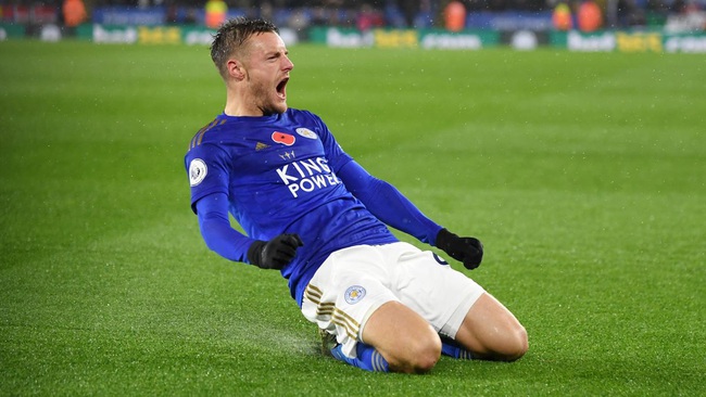 Vardy kịp tái xuất trận gặp Man Utd.