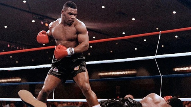 50 võ sĩ boxing vĩ đại nhất: “Ngã ngửa” với Mike Tyson, Floyd Mayweather - Ảnh 2.