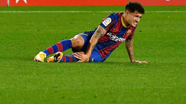 Coutinho lại dính chấn thương.