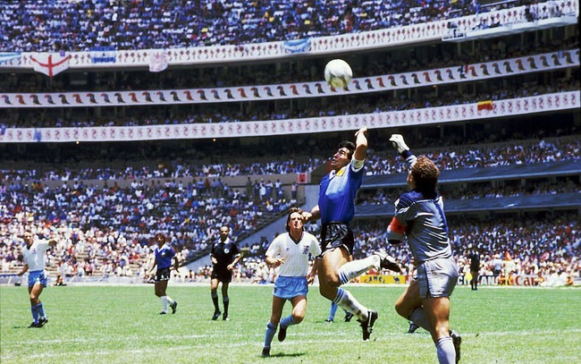 5 khoảnh khắc đáng nhớ nhất của Maradona trong lịch sử World Cup - Ảnh 2.