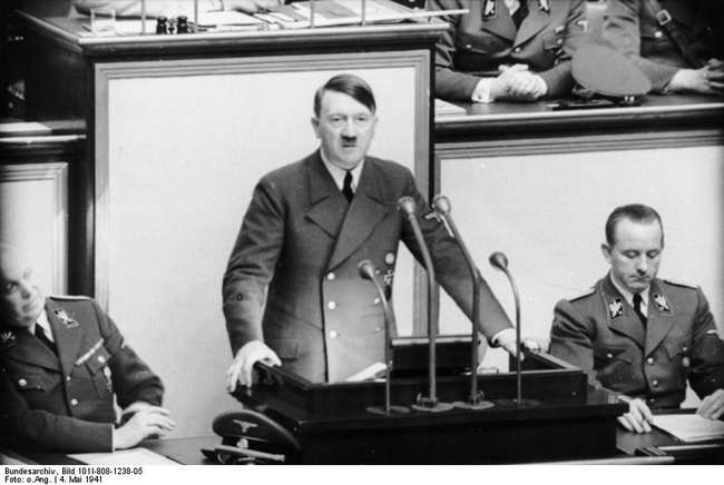 Độc tài, trùm phát xít Hitler thích nghe loại nhạc nào? - Ảnh 6.