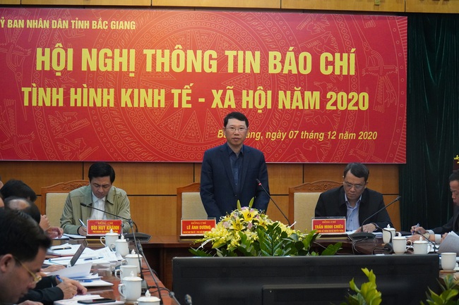 Bắc Giang: Đứng đầu cả nước về tốc độ tăng trưởng, là điểm sáng thực hiện &quot;mục tiêu kép&quot; của Chính phủ - Ảnh 1.