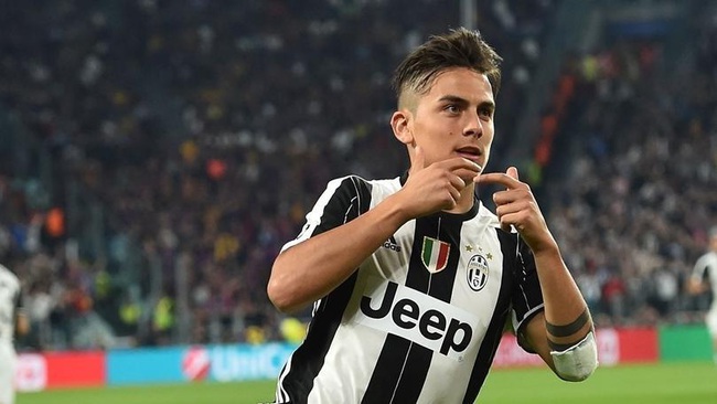 Dybala không hài lòng với HLV Pirlo.