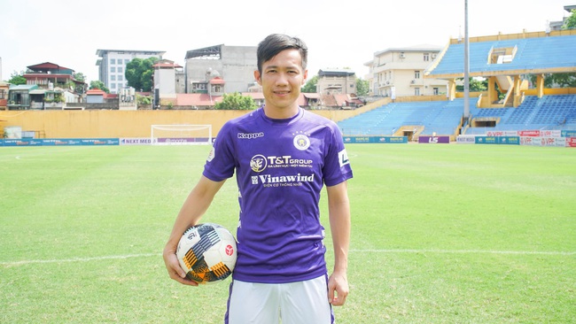 5 &quot;Lão tướng không tuổi&quot; trình làng V.League 2021: Tân binh Sài Gòn FC số 1 - Ảnh 2.