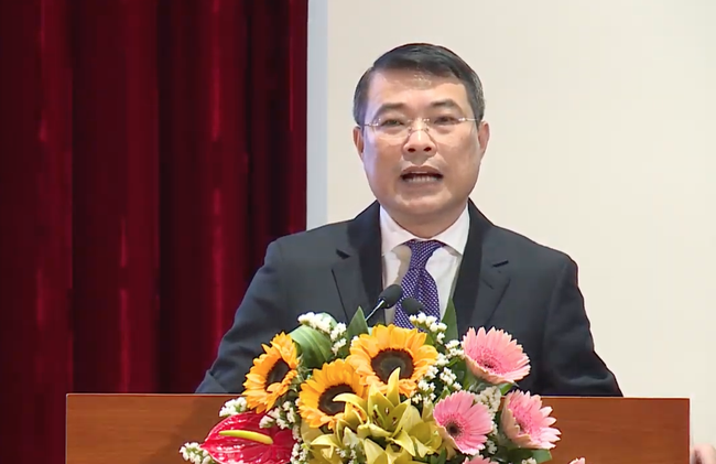 Thống đốc Lê Minh Hưng “bật đèn xanh” với khách hàng vay vốn thiệt hại do dịch Corona - Ảnh 2.