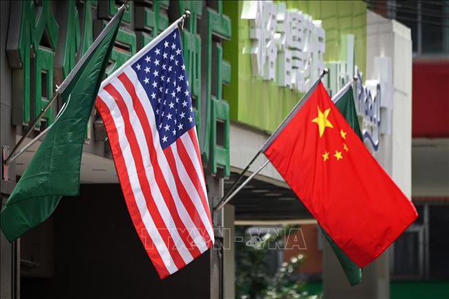 Trung Quốc hạ một nửa thuế nhập khẩu từ Mỹ - Ảnh 1.