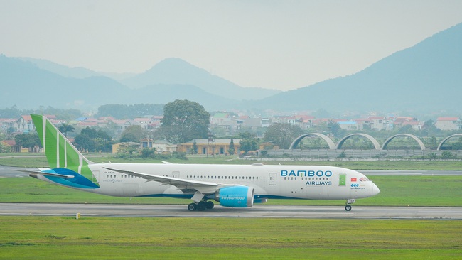 Chuyến bay đặc biệt của Bamboo Airways khởi hành đưa công dân Séc và châu Âu hồi hương - Ảnh 7.