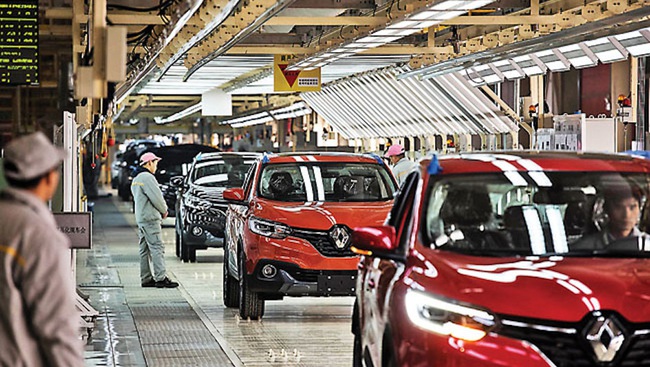 Nhà máy Trung Quốc thành điểm sáng duy nhất của ngành công nghiệp xe hơi toàn cầu - Ảnh 1.