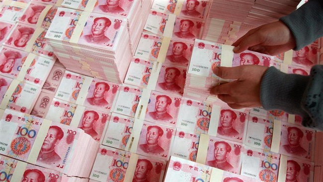 Hạ lãi suất cơ bản lần thứ 2 trong năm, PBOC bật đèn xanh cho chính sách tiền tệ lỏng lẻo - Ảnh 1.