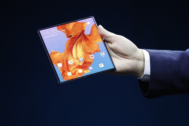 Huawei chịu lỗ hơn 60 triệu USD đối với mẫu smartphone màn hình gập Mate X - Ảnh 1.