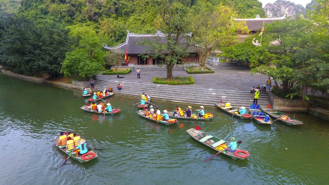 Khu du lịch Tràng An đìu hiu, vắng khách trong dịp lễ 30/4 - 1/5 - Ảnh 7.