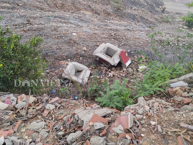 Quảng Ninh: Ngang nhiên khai thác đá trái phép tại núi Hang Hùm - Ảnh 2.