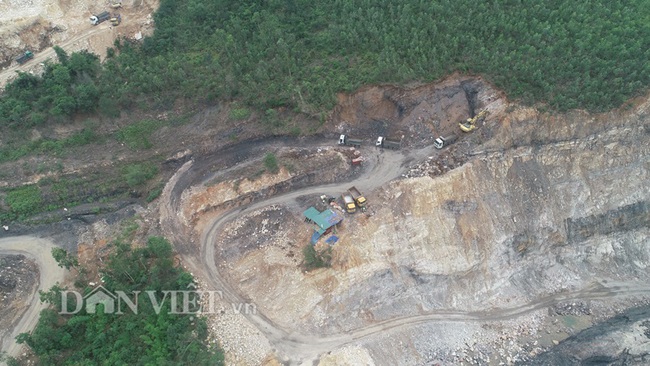 Quảng Ninh: Ngang nhiên khai thác đá trái phép tại núi Hang Hùm - Ảnh 3.