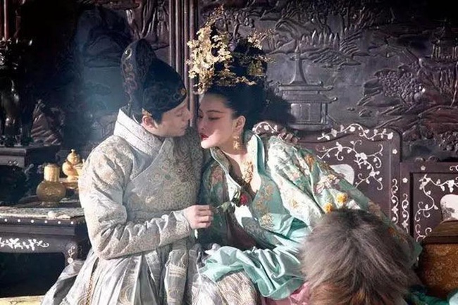 Khó tin gái nạ ròng được hoàng đế Trung Quốc phong làm hoàng hậu - Ảnh 7.