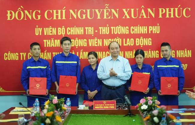 Chùm ảnh: Thủ tướng thăm công nhân mỏ Hà Lầm, Quảng Ninh - Ảnh 9.