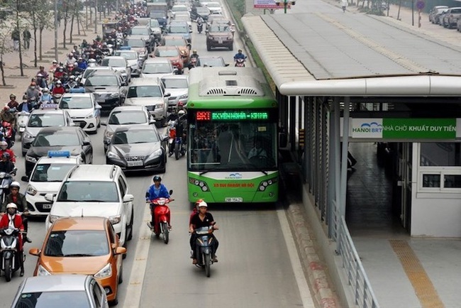 Hà Nội: Đề xuất gần 1 nghìn tỷ xây dựng nhà chờ xe buýt - Ảnh 1.