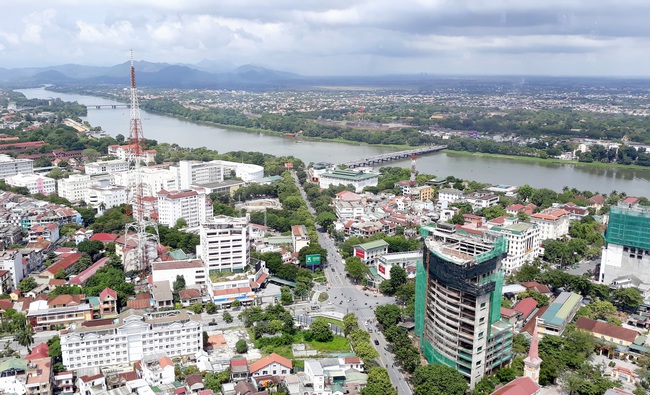 Chính phủ ban hành Chương trình hành động đưa TT-Huế lên thành phố T.Ư     - Ảnh 1.