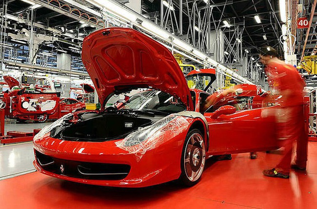 Ferrari thắt chặt an toàn lao động sau khi tái mở cửa nhà máy  - Ảnh 1.