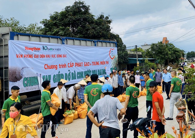 Hành trình đến Quảng Ninh của chuyến xe từ thiện - Ảnh 4.