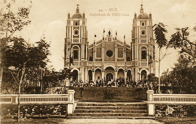 Ngắm loạt nhà thờ tráng lệ ở Việt Nam thời thuộc địa - Ảnh 6.