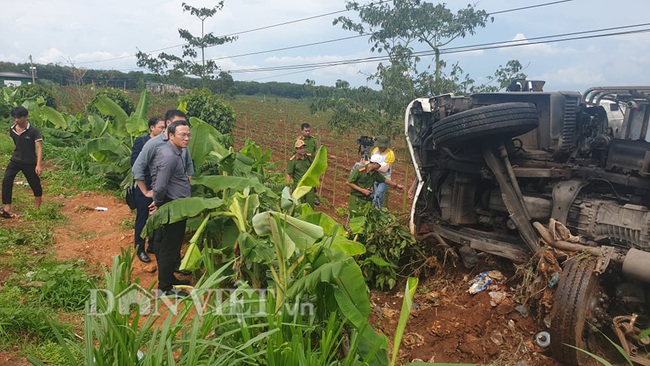 Vụ xe tải lao vào chợ 5 người chết: Tài xế khai tông vào các xe khác để giảm tốc - Ảnh 4.