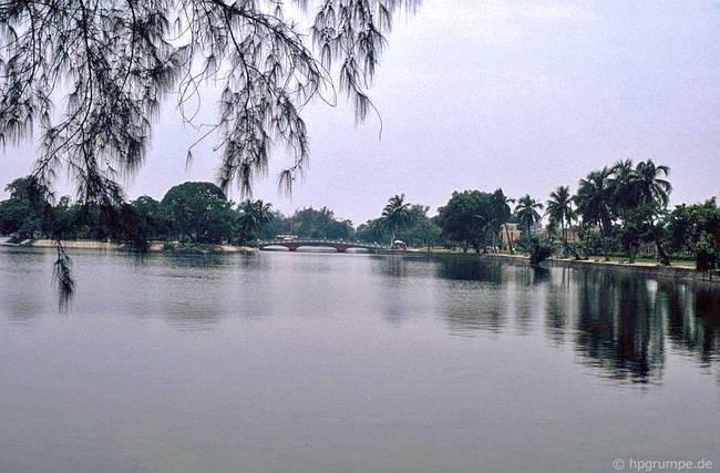 Ngắm lại công viên Thống Nhất ở Hà Nội năm 1991 - Ảnh 2.