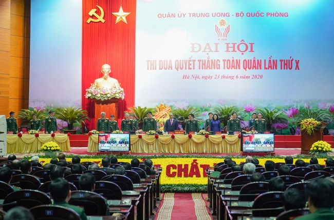 Thủ tướng dự Đại hội Thi đua Quyết thắng toàn quân - Ảnh 13.