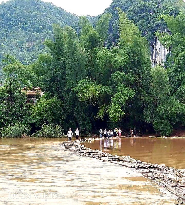 &quot;Ốc đảo&quot; Xuân Lũng &quot;khát&quot; một cây cầu - Ảnh 2.