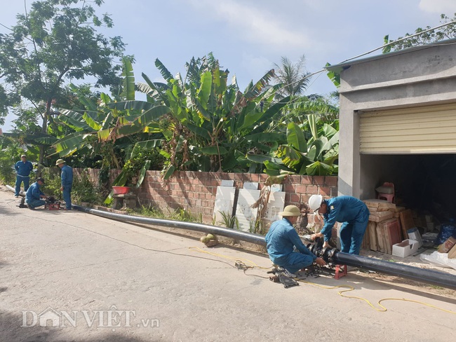 Sau phản ánh của Dân Việt, Quảng Ninh khẩn trương lắp nước sạch cho xã Liên Vị - Ảnh 3.