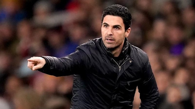 Arteta đối mặt với một mùa Hè khó khăn và bận rộn