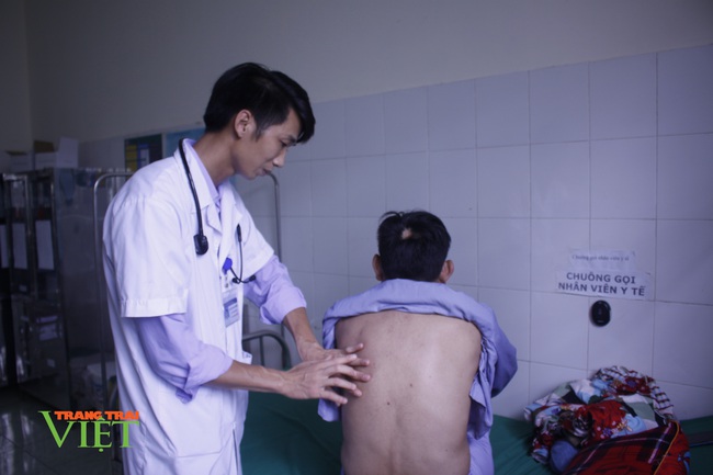 Bệnh viện Phổi Lai Châu: Hướng tới sự hài lòng của người bệnh - Ảnh 2.