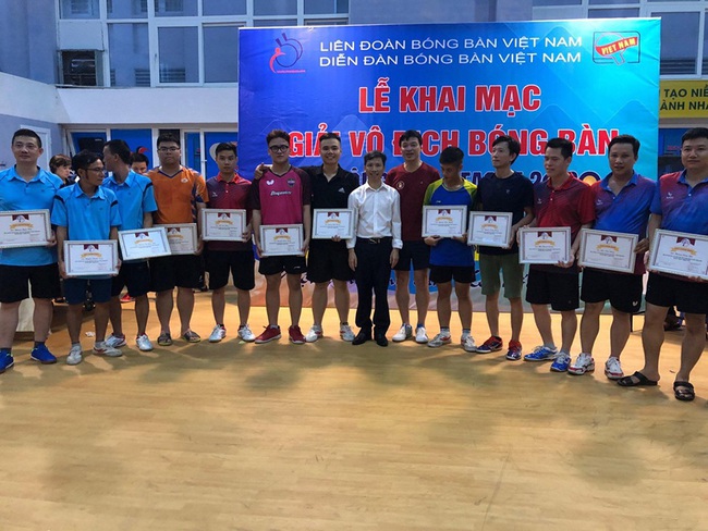 154 triệu đồng tiền thưởng tại giải vô địch bóng bàn Hà Nội Super League 2020 - Ảnh 2.