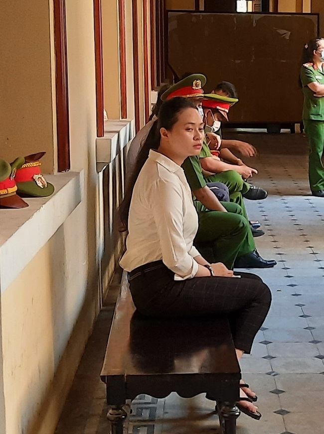 Ngày 27/7 tuyên án trùm ma túy Văn Kính Dương và hot girl Ngọc Miu  - Ảnh 3.