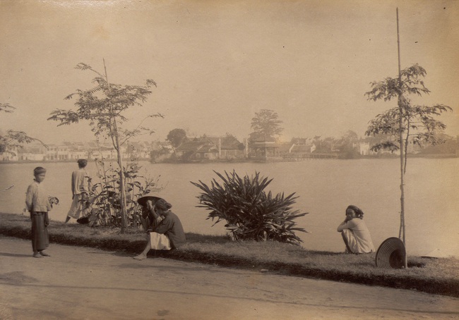 Ảnh cực hiếm về hồ Hoàn Kiếm thập niên 1890 - Ảnh 2.